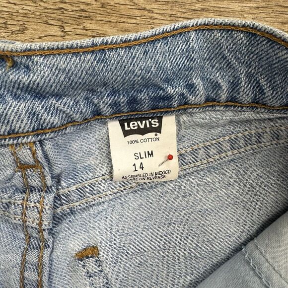 Vintage Levi Denim Jean Shorts Size Slim 14 mis - Picture 10 of 12